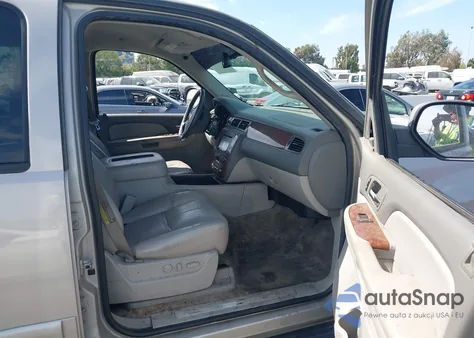 2007 Chevrolet Tahoe Lt from USA, damaged, VIN 1GNFC13J47R174288